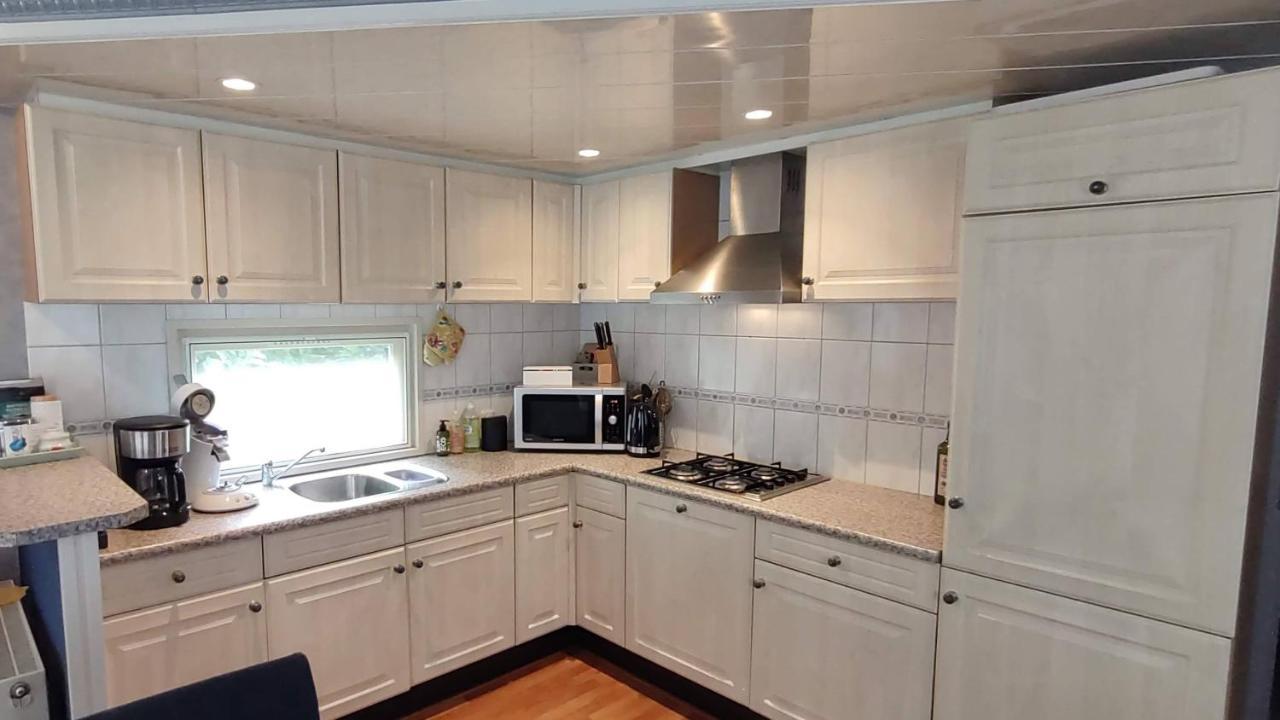 Chalet 42 'Vuursteenberg' Bospark Ijsselheide Zwolle Hattemerbroek Eksteriør bilde